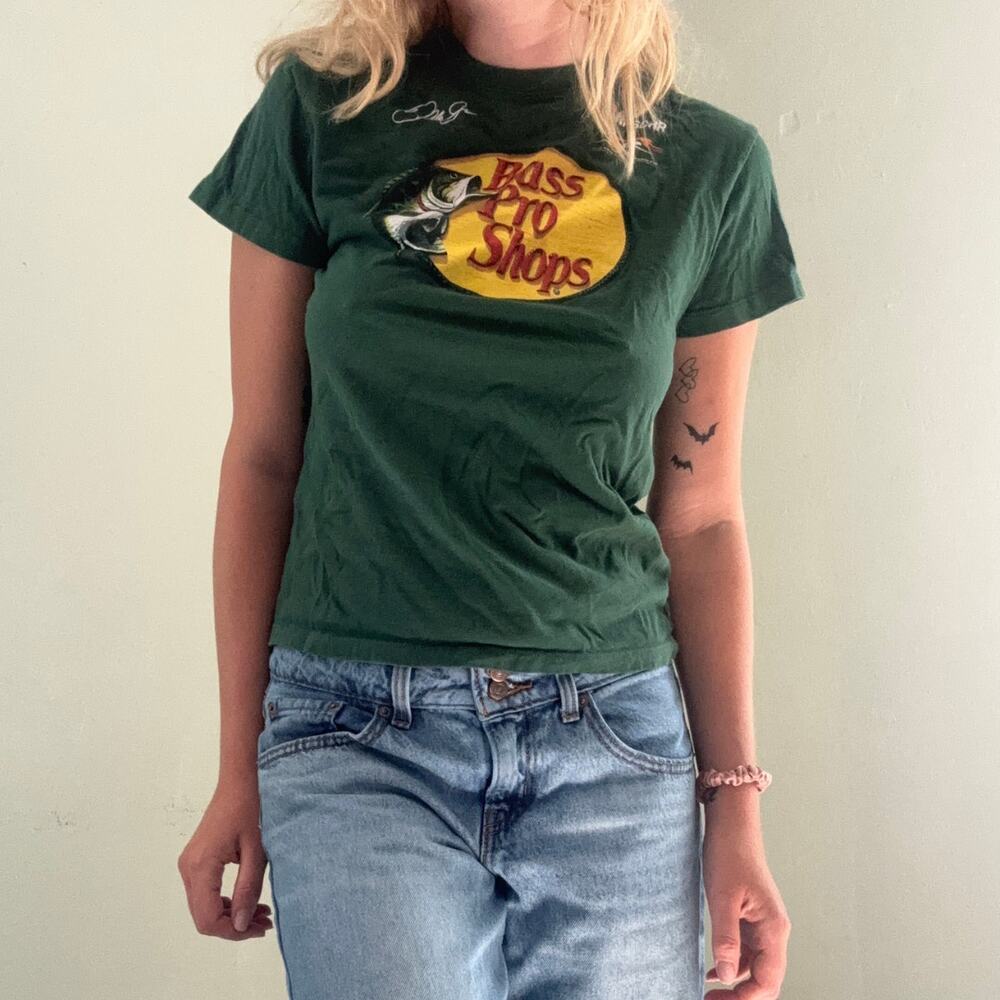 Bass Pro Shop Dale Jr. Nascar Womens T Shirt Green Size XS Fishing Hunting
